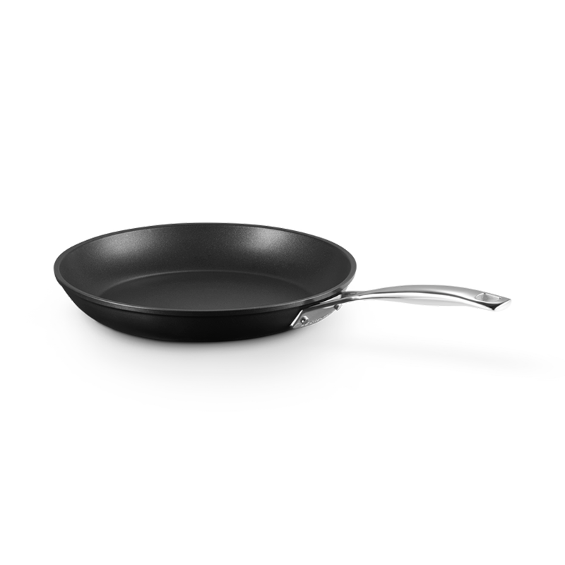 https://store.inoutcooking.com/122028/tns-shallow-frying-pan-30cm-le-creuset.jpg