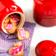 Frasco para Bolachas 2,4L Cerise - Le Creuset LE CREUSET LC91026725060000