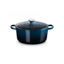 Cast Iron Round Casserole 26cm Nuit - Signature - Le Creuset LE CREUSET LC21177261294475