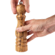 Manual Pepper Mill in Olive Wood 18cm - Paris - Peugeot Saveurs PEUGEOT SAVEURS PG38199