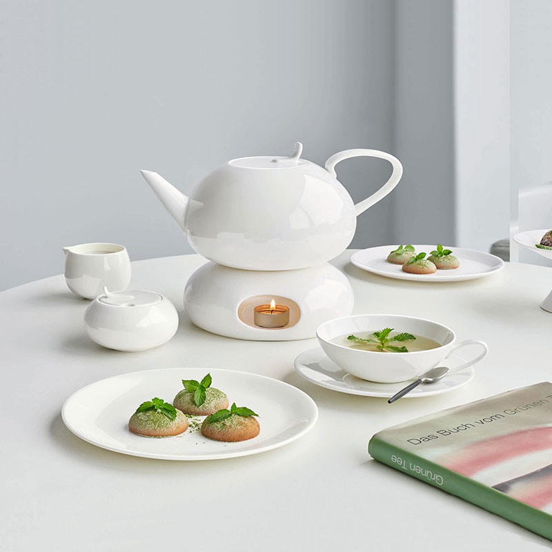 https://store.inoutcooking.com/36160/teapot-warmer-a-table-white-asa-selection.jpg